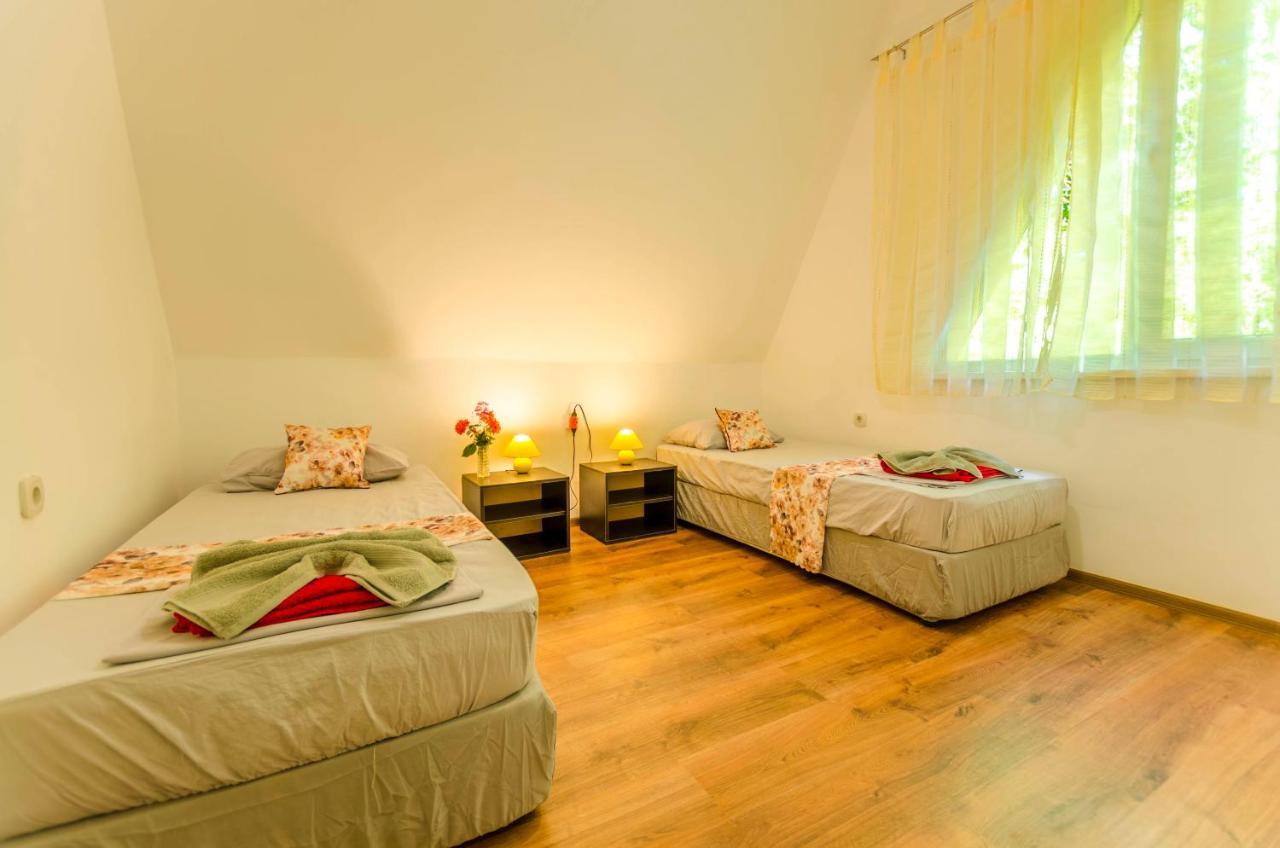 Hotel Park Complex Viktoria Bałczik Zewnętrze zdjęcie